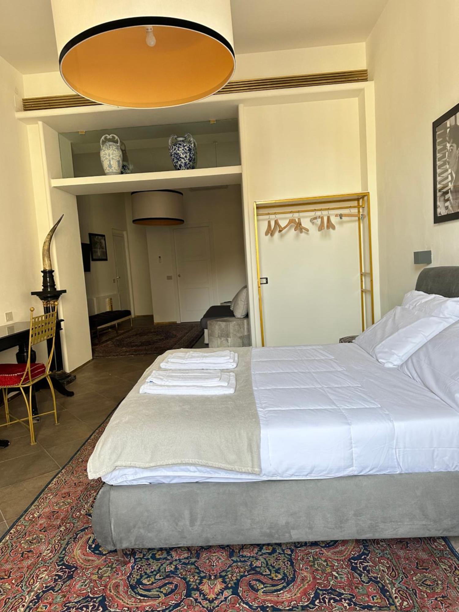 Pb Guest house